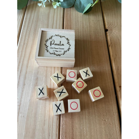 Tres en raya de madera