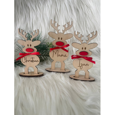 Familia de renos personalizados con peana independiente.