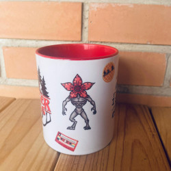 Taza Stranger Things