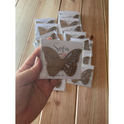 Imán mariposa de madera